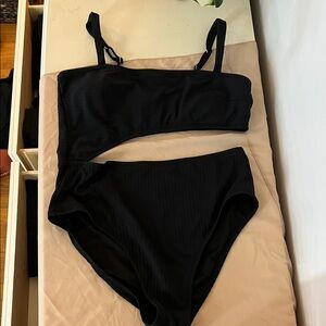 Shade & Shore Black One-Piece Swimsuit